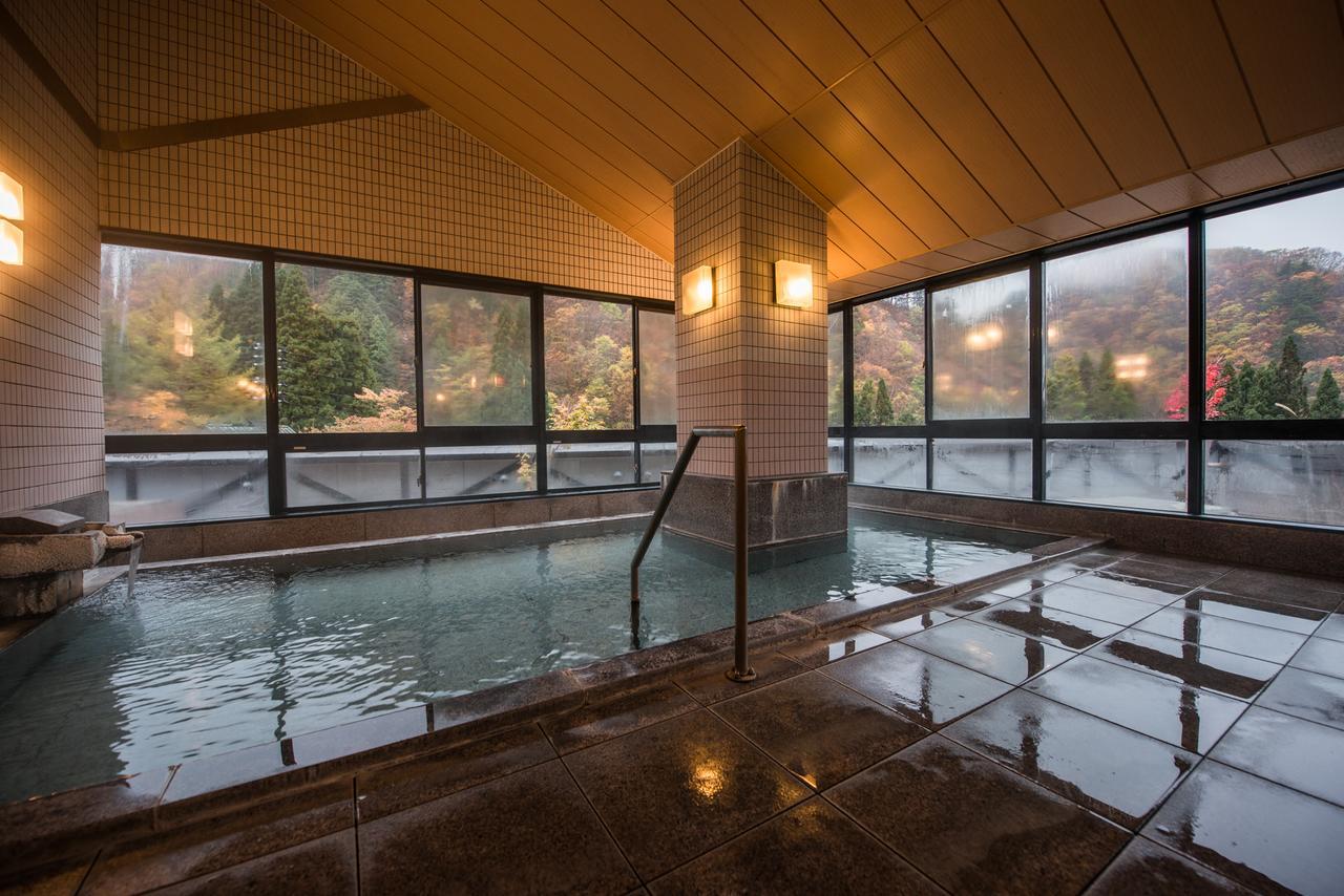Takamiya Ryokan Yamanoki Yonezawa Exterior foto