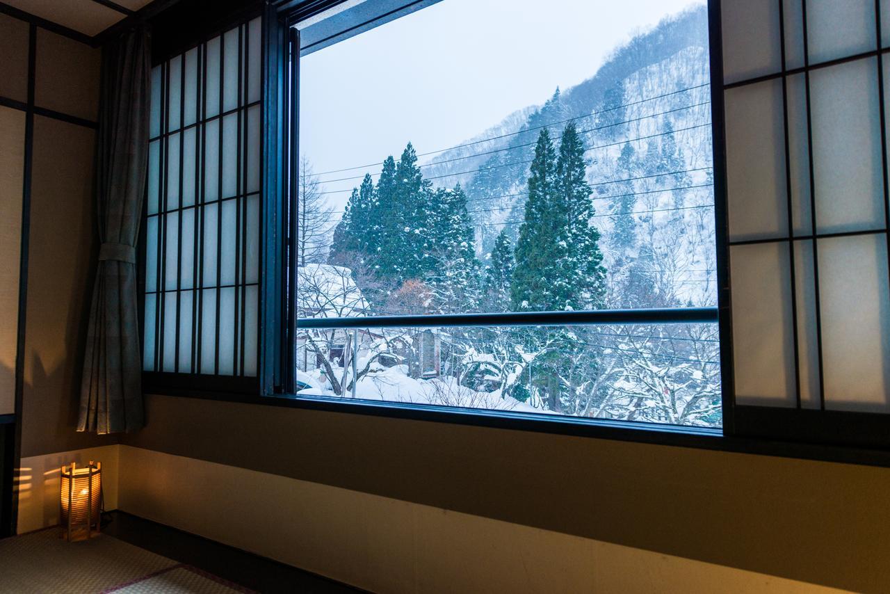 Takamiya Ryokan Yamanoki Yonezawa Exterior foto